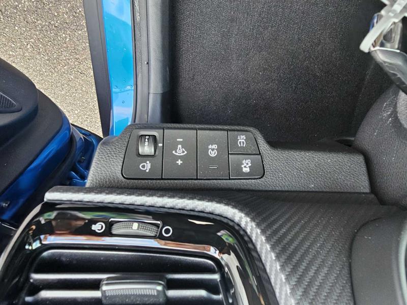Used Kia Stonic for sale - 75995309: Photo 25
