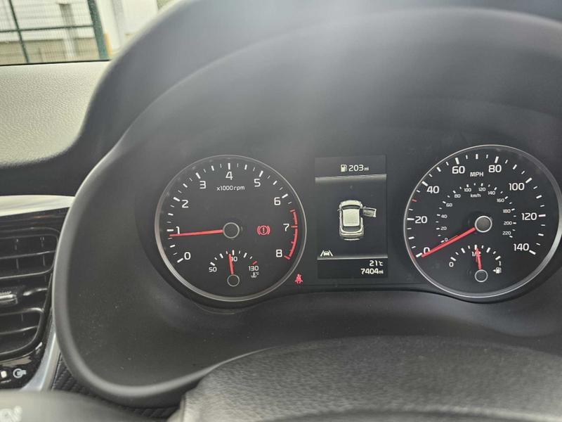 Used Kia Stonic for sale - 75995309: Photo 32