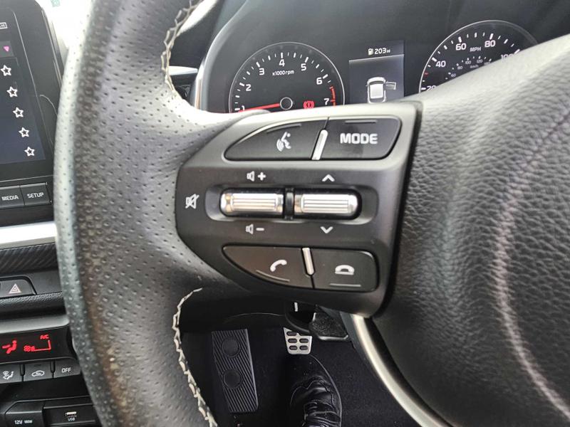 Used Kia Stonic for sale - 75995309: Photo 33