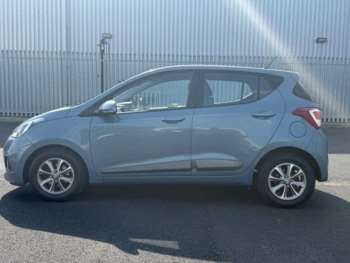 Used Hyundai i10 2016 for sale - 74981579: Photo