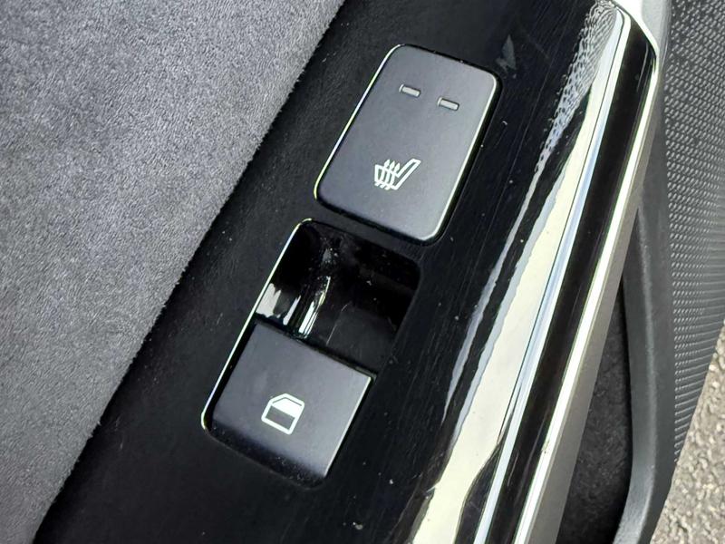 Used Kia EV6 2023 for sale - 76684846: Photo 21