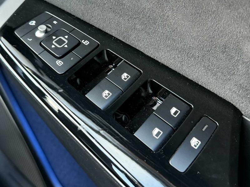 Used Kia EV6 2023 for sale - 76684846: Photo 29