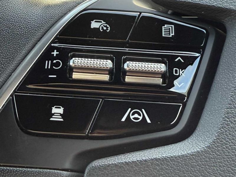 Used Kia EV6 2023 for sale - 76684846: Photo 31