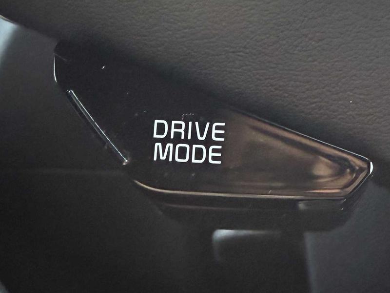 Used Kia EV6 2023 for sale - 76684846: Photo 32