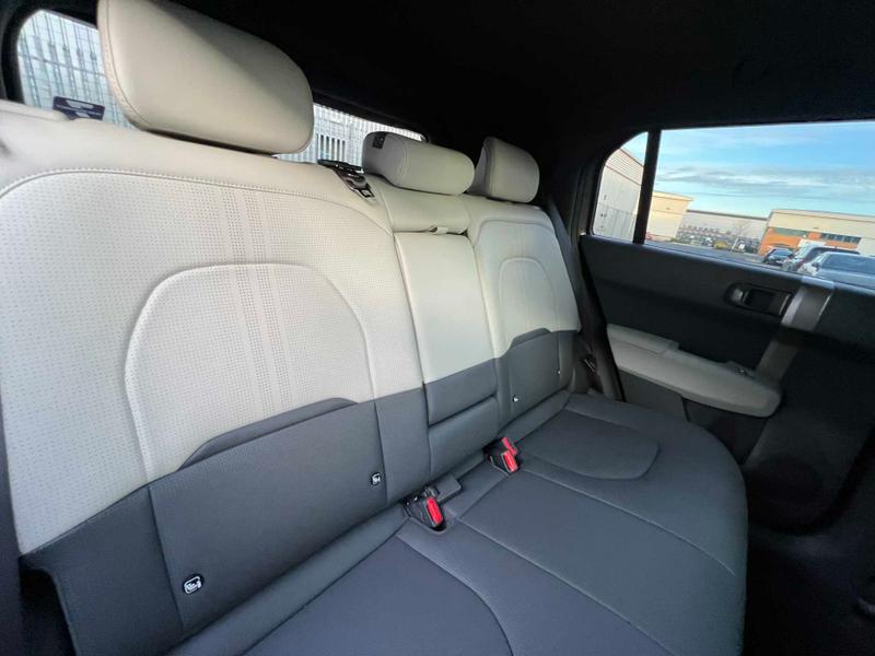 Used Kia EV3 2024 for sale - 76653354: Photo 25