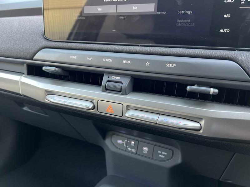 Used Kia EV3 2024 for sale - 76653354: Photo 31