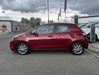 Used Toyota Yaris 2020 for sale - 78768044: Photo