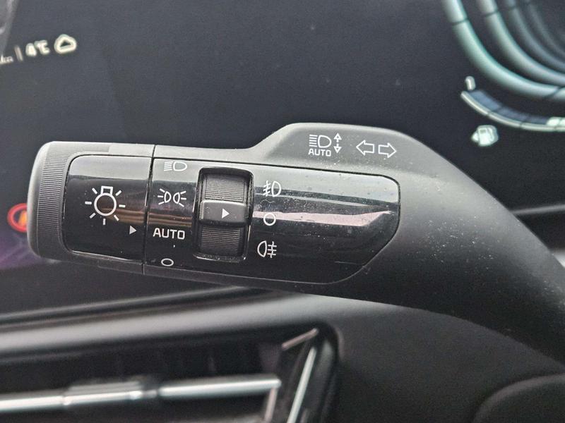 Used Kia Niro for sale - 77399526: Photo 26