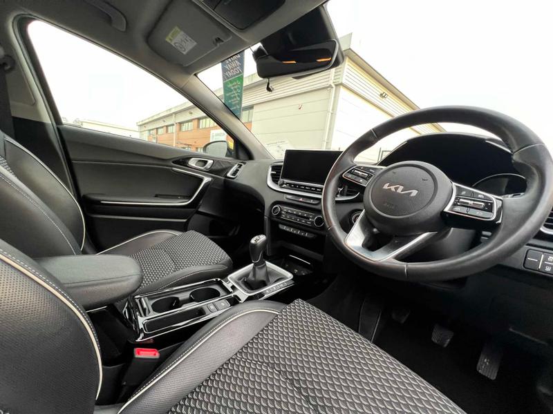 Used Kia XCeed 2023 for sale - 76895476: Photo 21