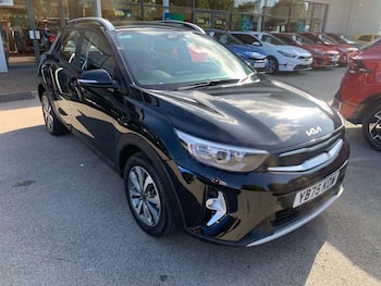 Used Kia Stonic 2025 for sale - 79852146: Photo