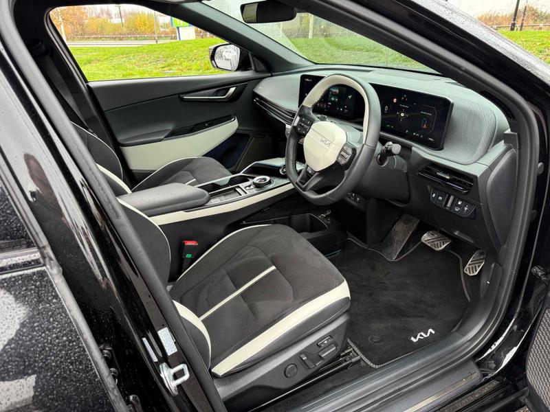 Used Kia EV6 2024 for sale - 76748191: Photo 34