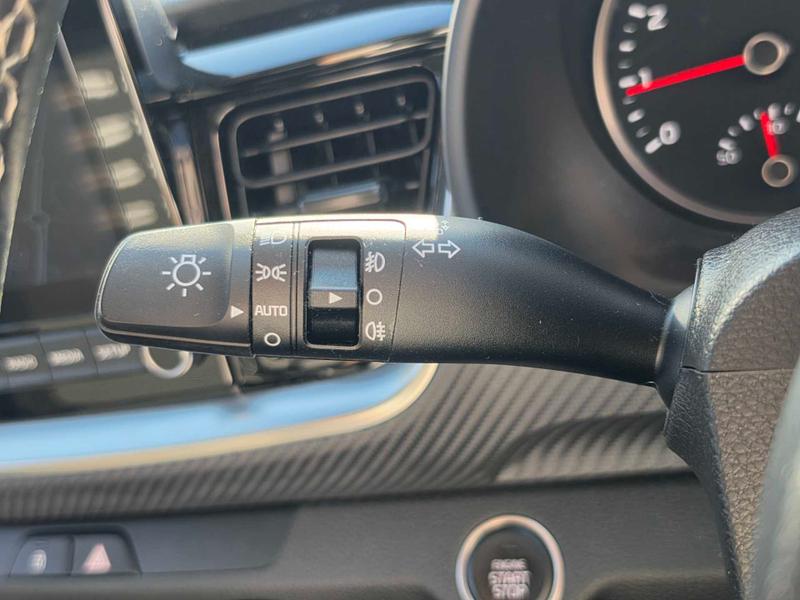 Used Kia Stonic 2024 for sale - 77934958: Photo 28