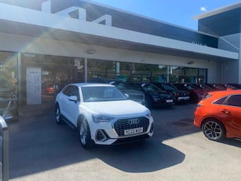Used Audi Q3 2022 for sale - 79665087: Photo
