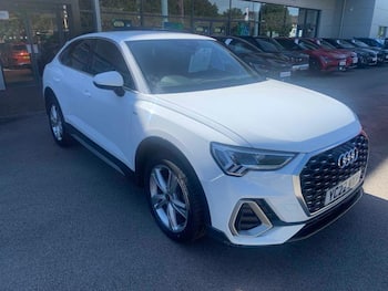 Used Audi Q3 2022 for sale - 79665087: Photo
