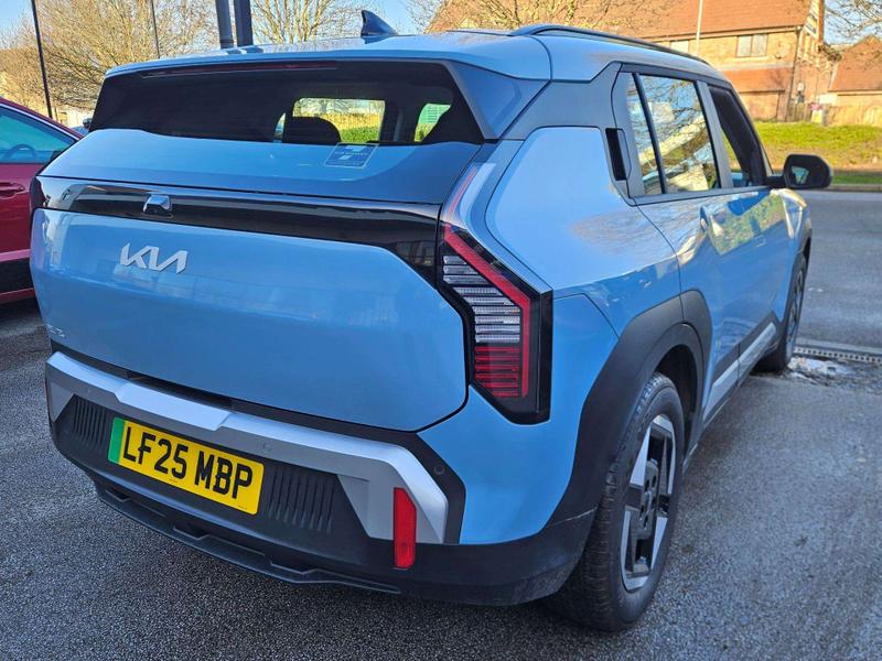 Used Kia EV3 2025 for sale - 77973678: Photo 10