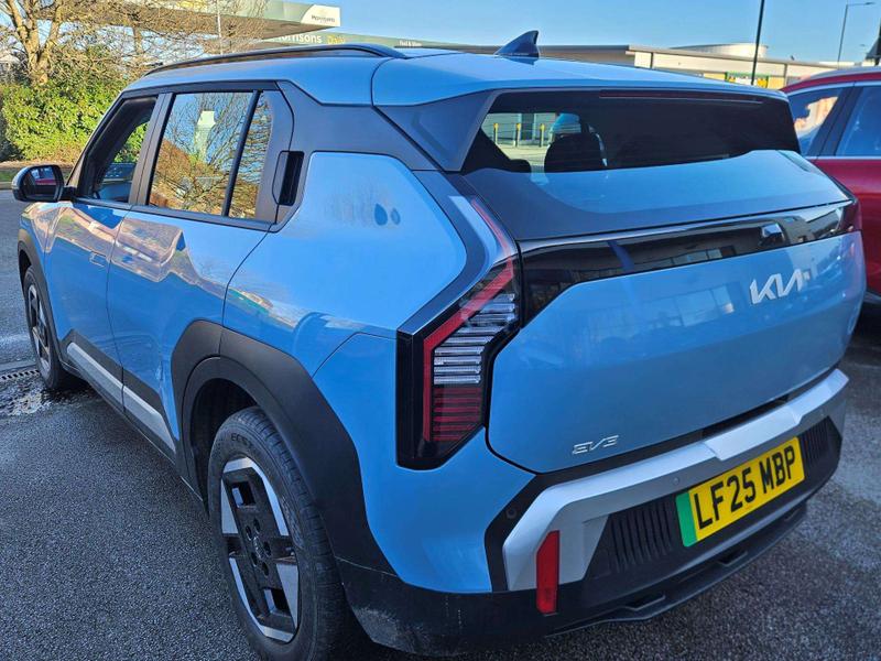 Used Kia EV3 2025 for sale - 77973678: Photo 5