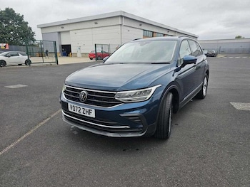 Used Volkswagen Tiguan 2022 for sale - 75621064: Photo