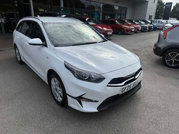 Used Kia Ceed 2025 for sale - 79674641: Photo