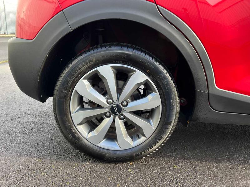 Used Kia Stonic 2023 for sale - 76631365: Photo 18