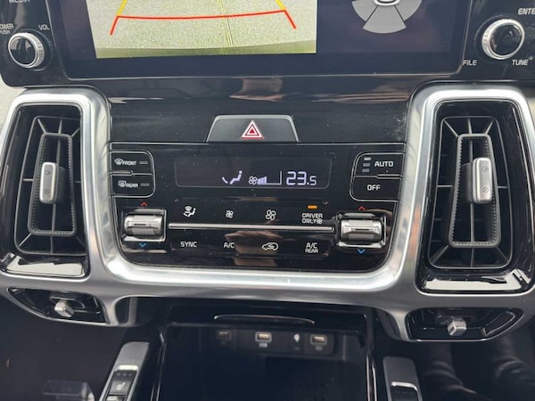 Used Kia Sorento 2022 for sale - 76222697: Photo 31