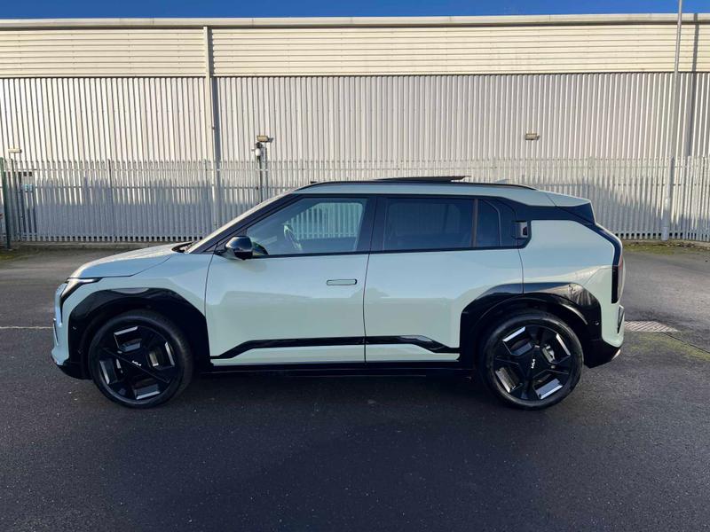 Used Kia EV3 2024 for sale - 77582082: Photo 4