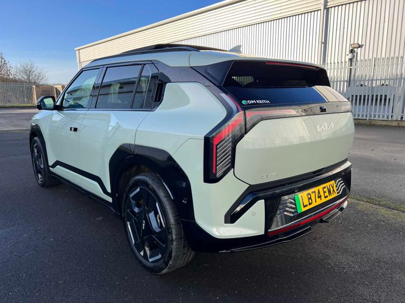 Used Kia EV3 2024 for sale - 77582082: Photo 5