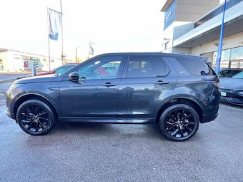 Used Land Rover Discovery Sport 2023 for sale - 77151998: Photo