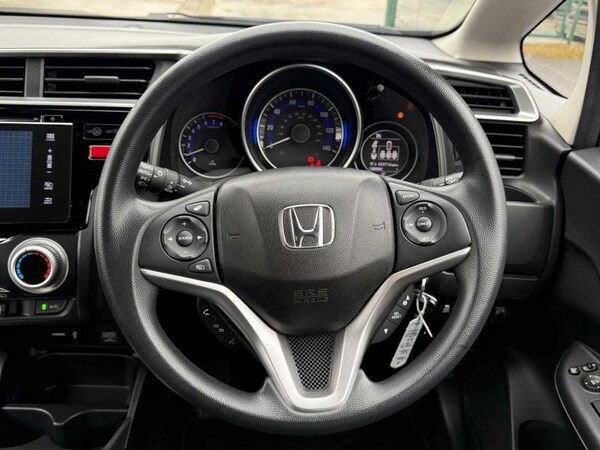 Used Honda Jazz 2016 for sale - 76255349: Photo 24