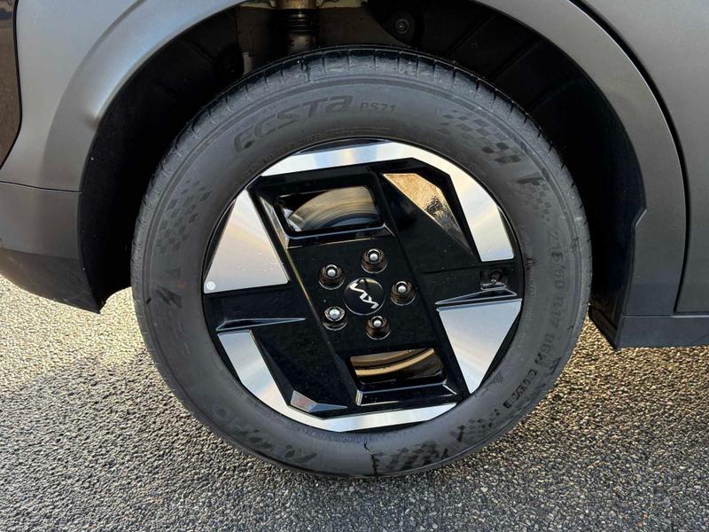 Used Kia EV3 2025 for sale - 76895521: Photo 10