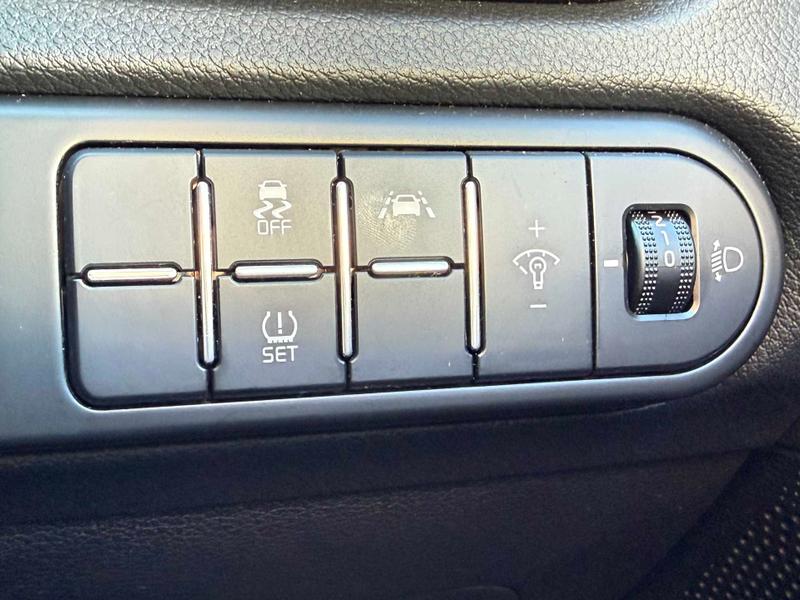 Used Kia XCeed 2020 for sale - 77128171: Photo 30