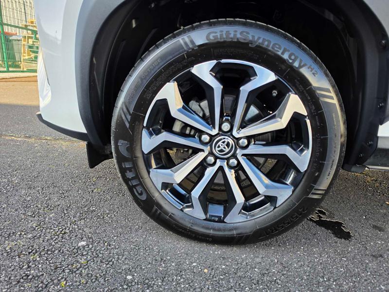 Used Toyota Yaris Cross 2023 for sale - 77934959: Photo 11