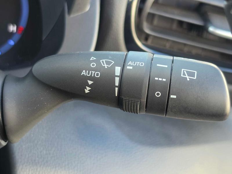 Used Toyota Yaris Cross 2023 for sale - 77934959: Photo 24