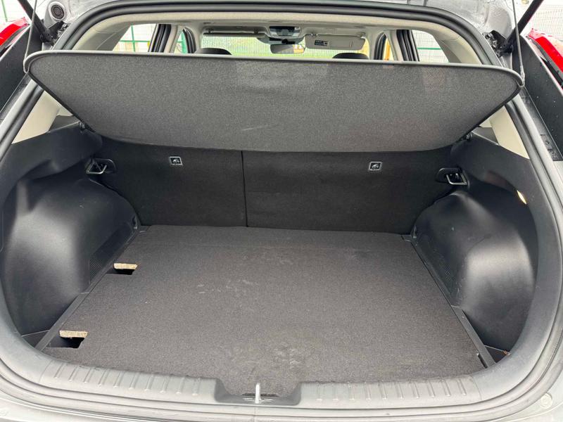 Used Kia Niro 2024 for sale - 76494535: Photo 8