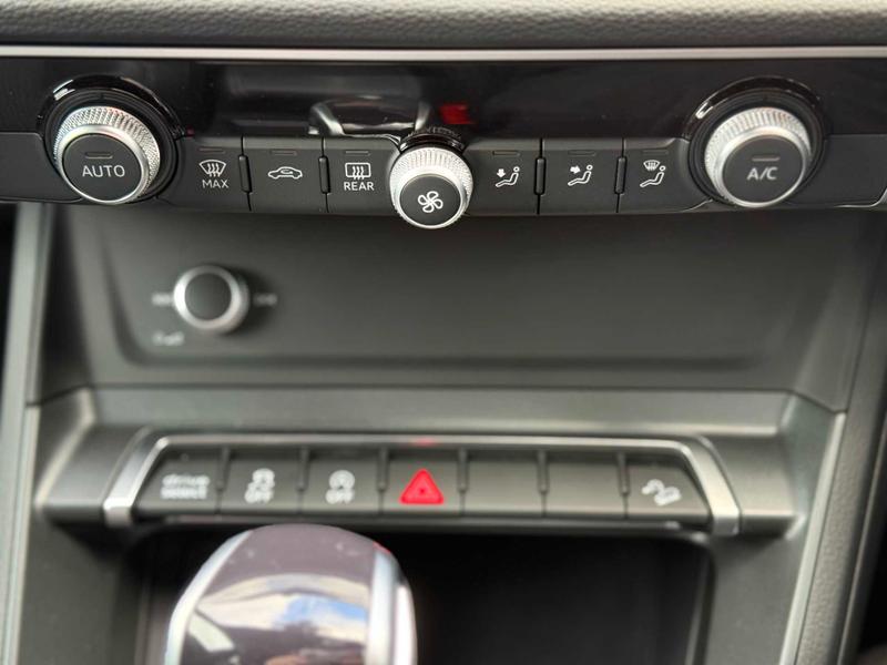 Used Audi Q3 2023 for sale - 77399509: Photo 31