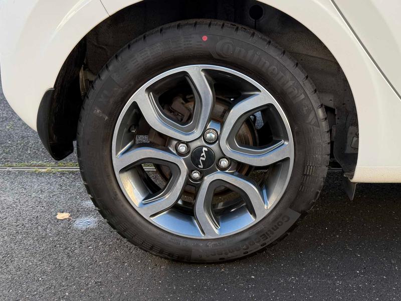 Used Kia Picanto 2023 for sale - 76895518: Photo 10