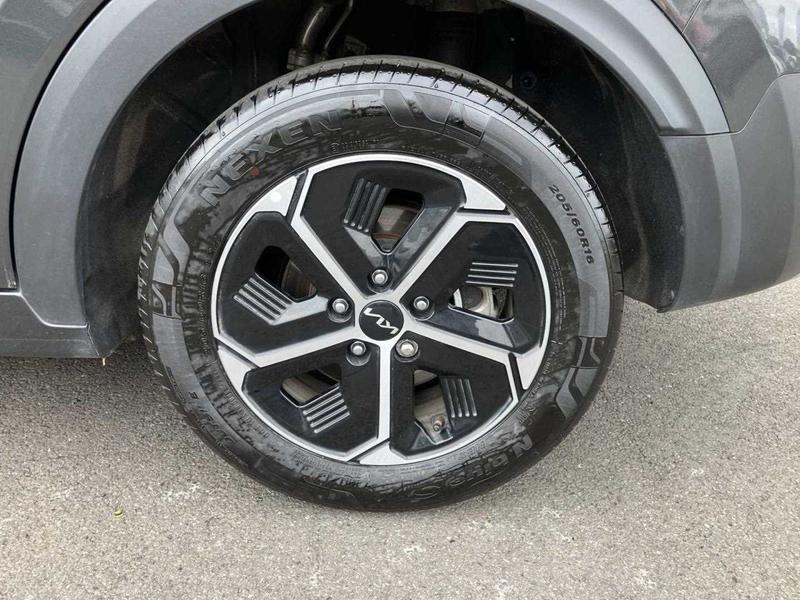 Used Kia Niro 2024 for sale - 76494524: Photo 9