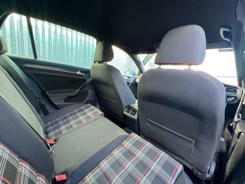 Used Volkswagen Golf 2019 for sale - 76882579: Photo 24