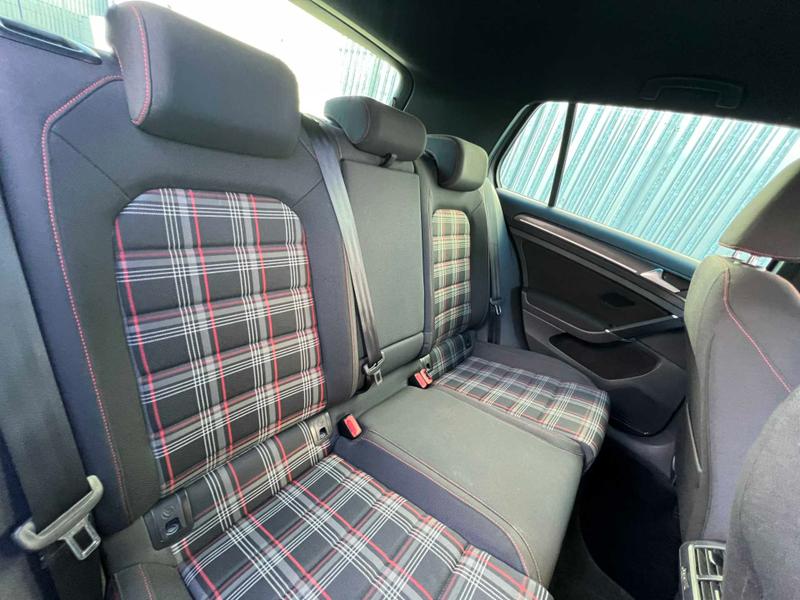 Used Volkswagen Golf 2019 for sale - 76882579: Photo 25