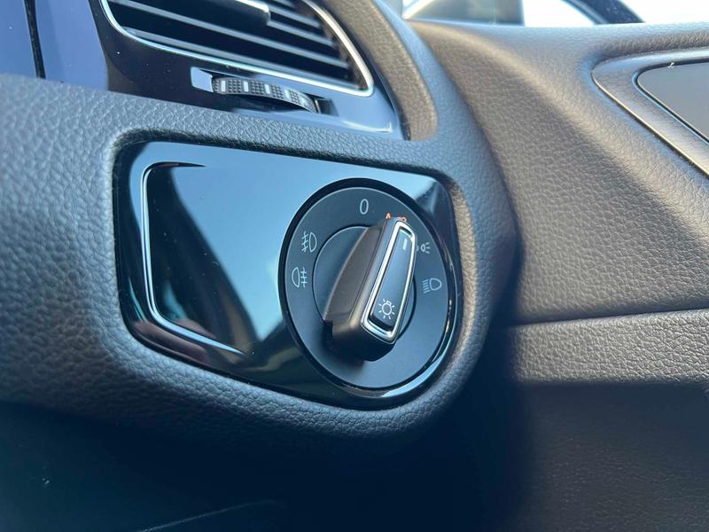 Used Volkswagen Golf 2019 for sale - 76882579: Photo 36