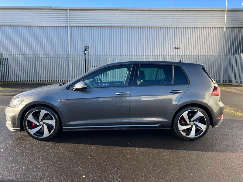 Used Volkswagen Golf 2019 for sale - 76882579: Photo 4