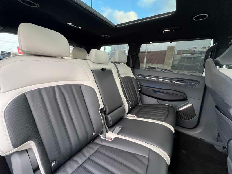 Used Kia EV9 2025 for sale - 77025830: Photo 24