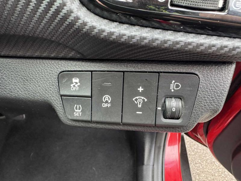 Used Kia Stonic 2023 for sale - 75997406: Photo 24