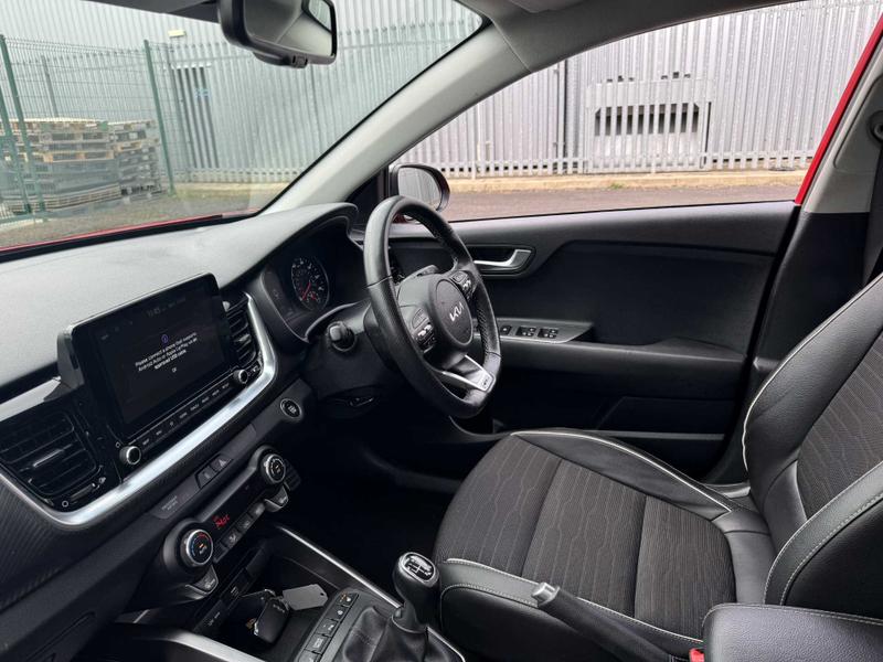 Used Kia Stonic 2023 for sale - 75997406: Photo 38