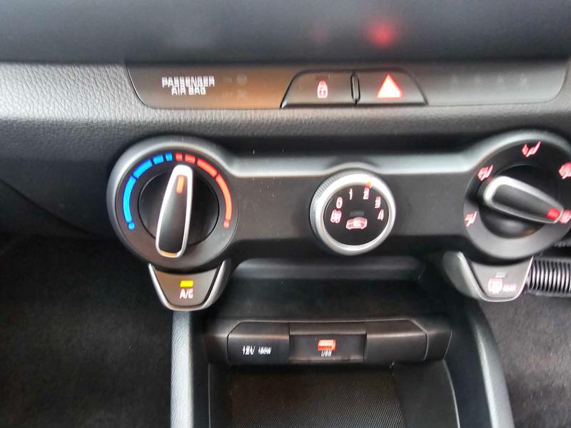 Used Kia Stonic 2025 for sale - 77399516: Photo 25