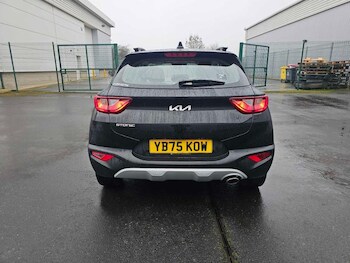 Used Kia Stonic 2025 for sale - 77399516: Photo