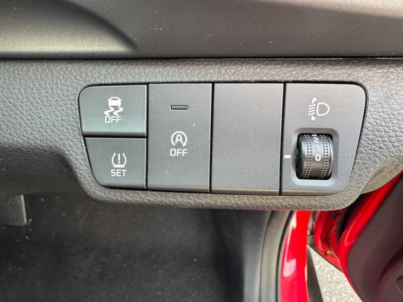 Used Kia Stonic 2024 for sale - 77407133: Photo 19