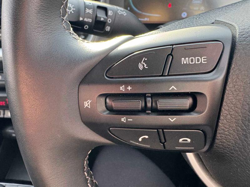 Used Kia Stonic 2024 for sale - 77407133: Photo 21