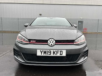 Used Volkswagen Golf 2019 for sale - 76580854: Photo