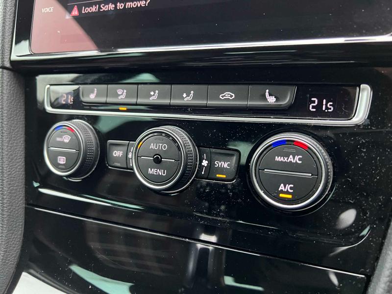 Used Volkswagen Golf 2019 for sale - 76580854: Photo 31