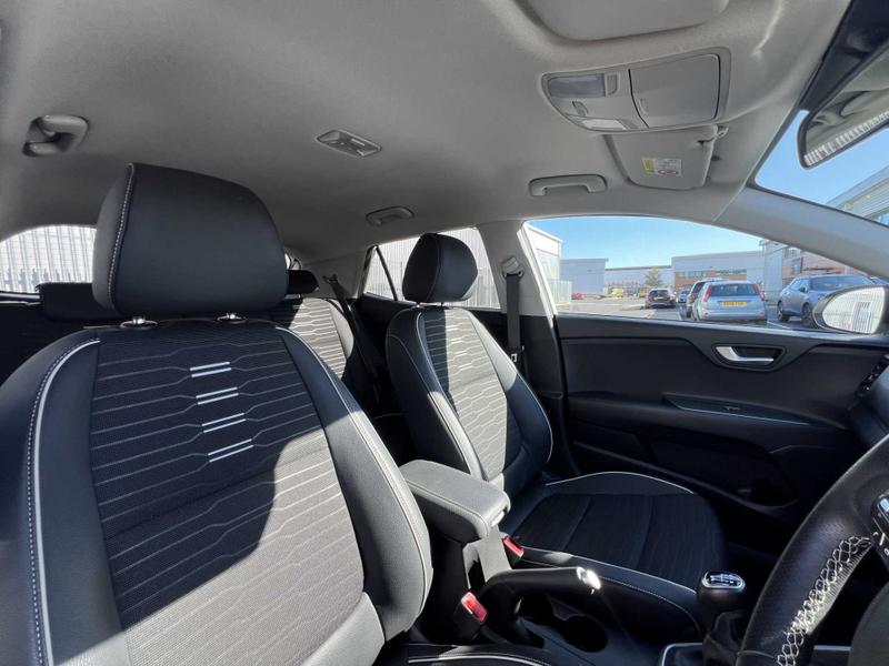 Used Kia Stonic for sale - 76017185: Photo 22